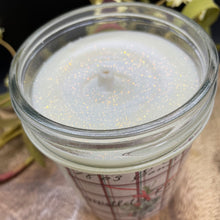 Charger l'image dans la galerie, Chandelle 1803 Mistletoe Kisses - 14oz