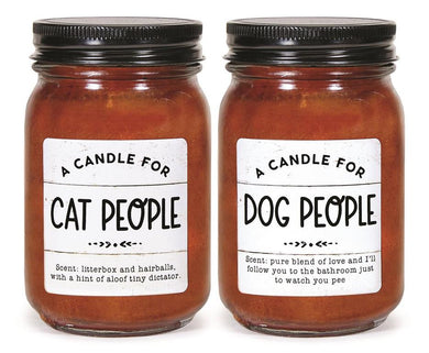 Chandelle (Cat people - Dog people)